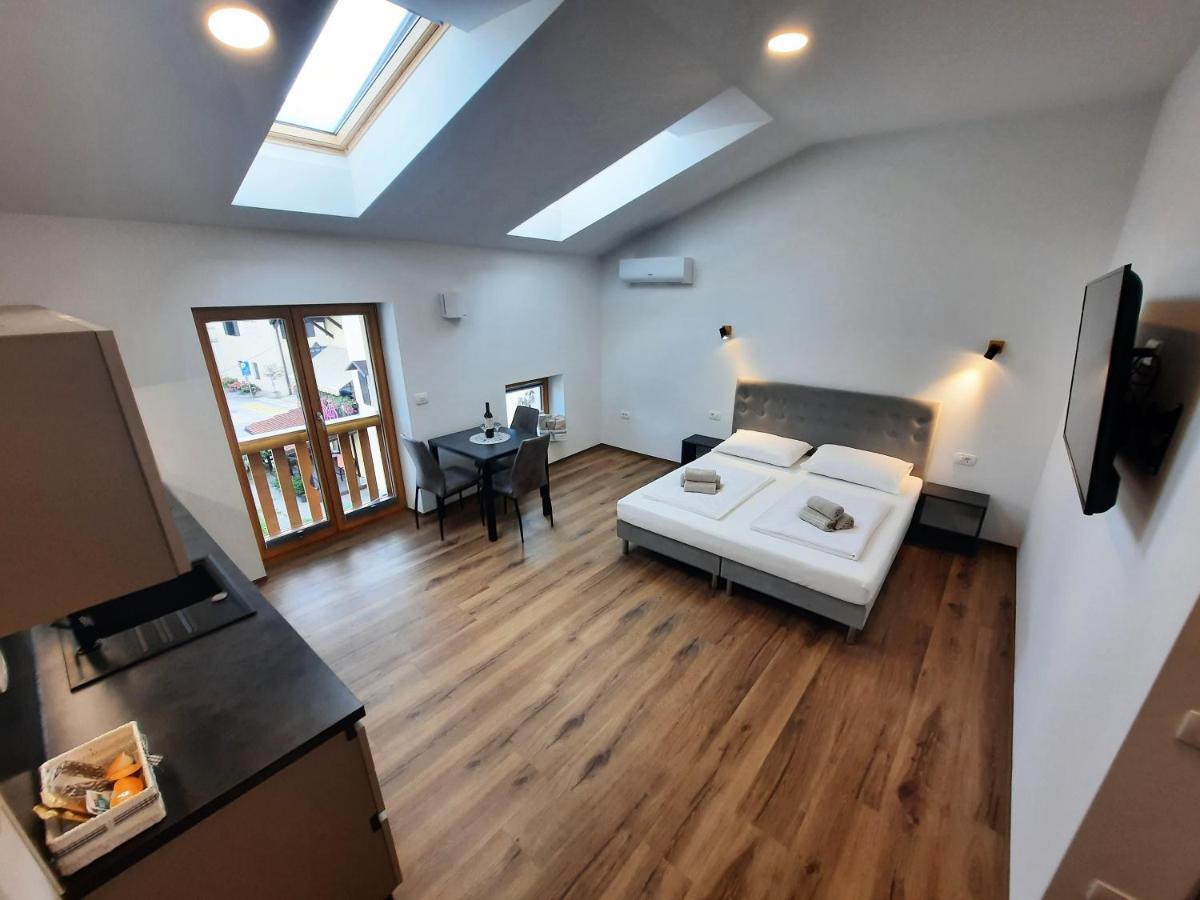Apartments Hlapi With Spa Kobarid Exterior photo